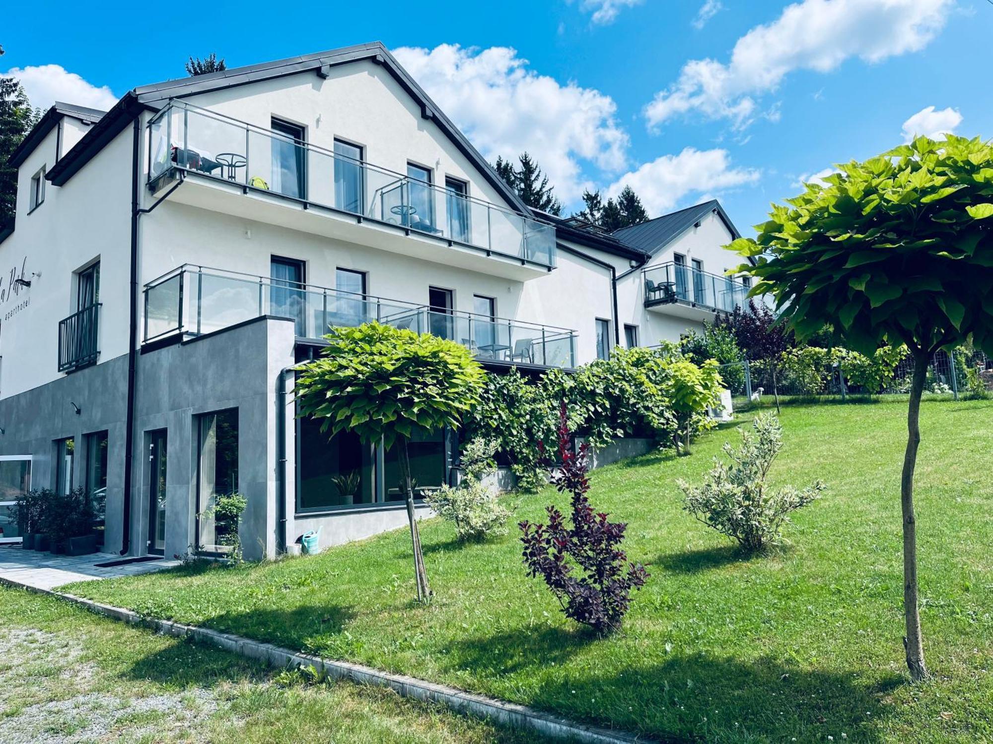 La Park Aparthotel Kudowa-Zdrój Eksteriør bilde