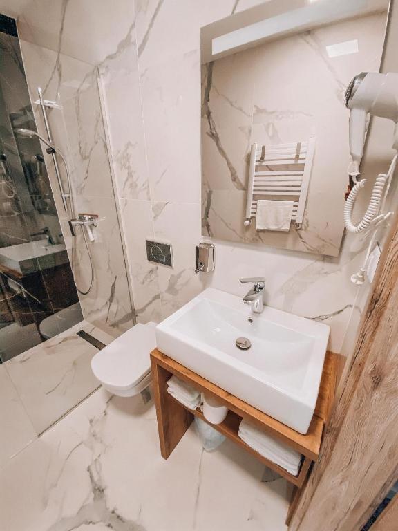 La Park Aparthotel Kudowa-Zdrój Eksteriør bilde